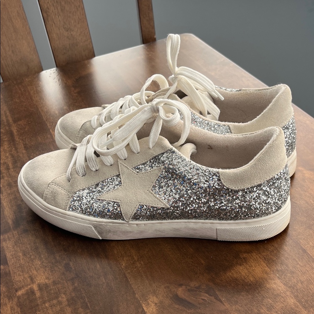 Steve Madden Steven Distressed Sneakers